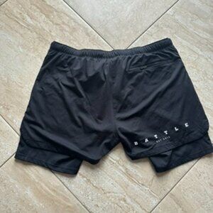BATTLE  FLY 5 SHORTS SIZE  A/XL BLACK